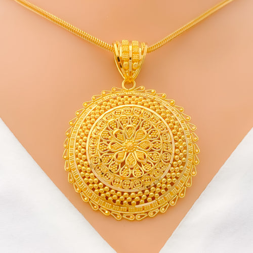 22k-gold-impressive-floral-beaded-pendant-set
