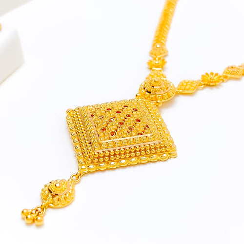 22k-gold-Exclusive Diamond Shaped Dotted Necklace Set