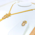 Classy Sparkling Motif Necklace Set