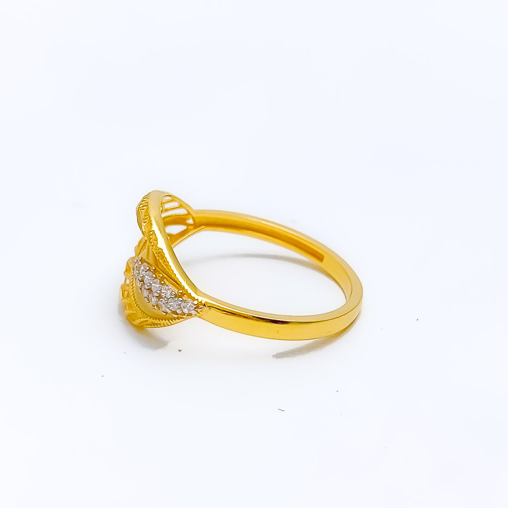 Gorgeous Leaf Ring – Andaaz Jewelers