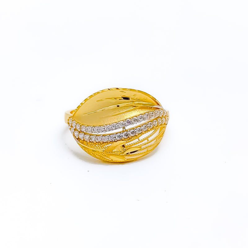 22k-gold-blooming-posh-ring