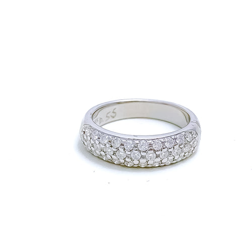 Shimmering Delightful Diamond + 18k Gold Ring