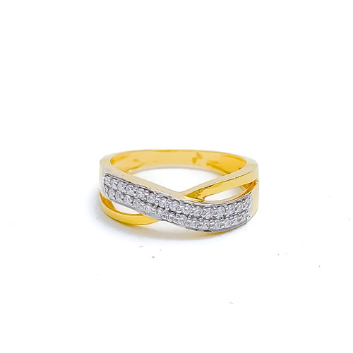 Dazzling Graceful Diamond + 18k Gold Ring