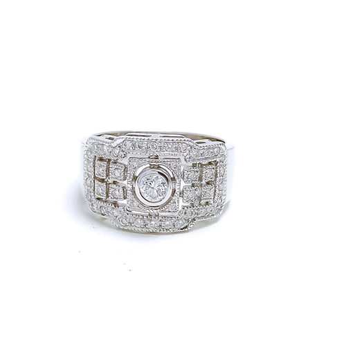 Extravagant Regal Diamond + 18k Gold Ring