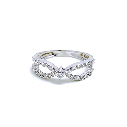 Glowing Diamond Infinity Ring