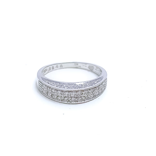Elevated Two Sided Diamond Ring 