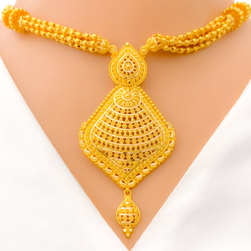 22k-gold-decadent-lavish-necklace-set