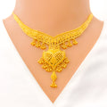 22k-gold-textured-magnificent-necklace-set