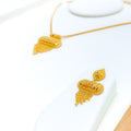 22k-gold-attractive-high-finish-oval-tassel-necklace-set