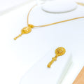 22k-gold-charming-engraved-floral-hanging-necklace-set