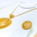 22k-gold-grand-radiant-round-traditional-pendant-set