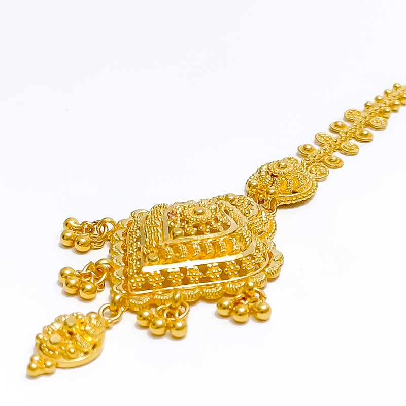 22k-gold-magnificent-intricate-tikka