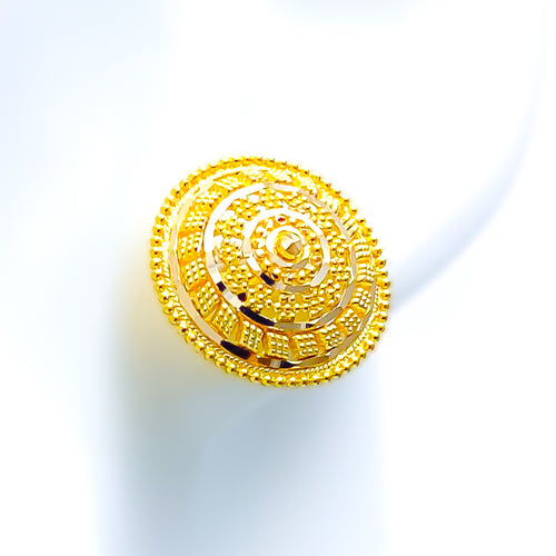 22k-gold-regal-delightful-earrings