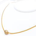 22k-gold-decorative-fashionable-necklace
