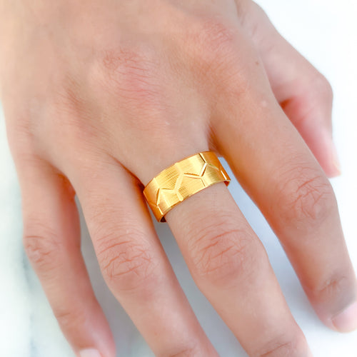 Wide Modern Gold Band