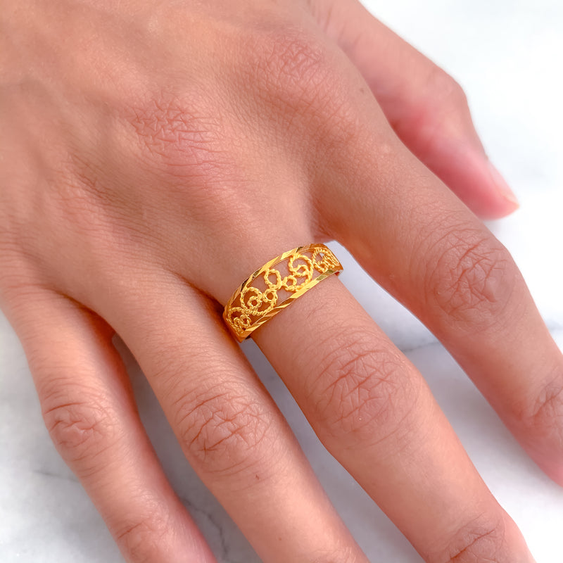 Everyday Charming Rope Ring