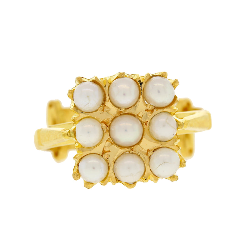North-studded Pearl Ring