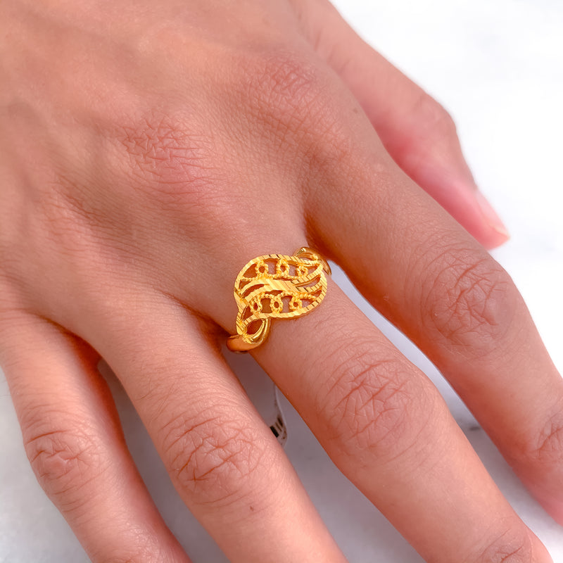 Vine Style Gold Ring