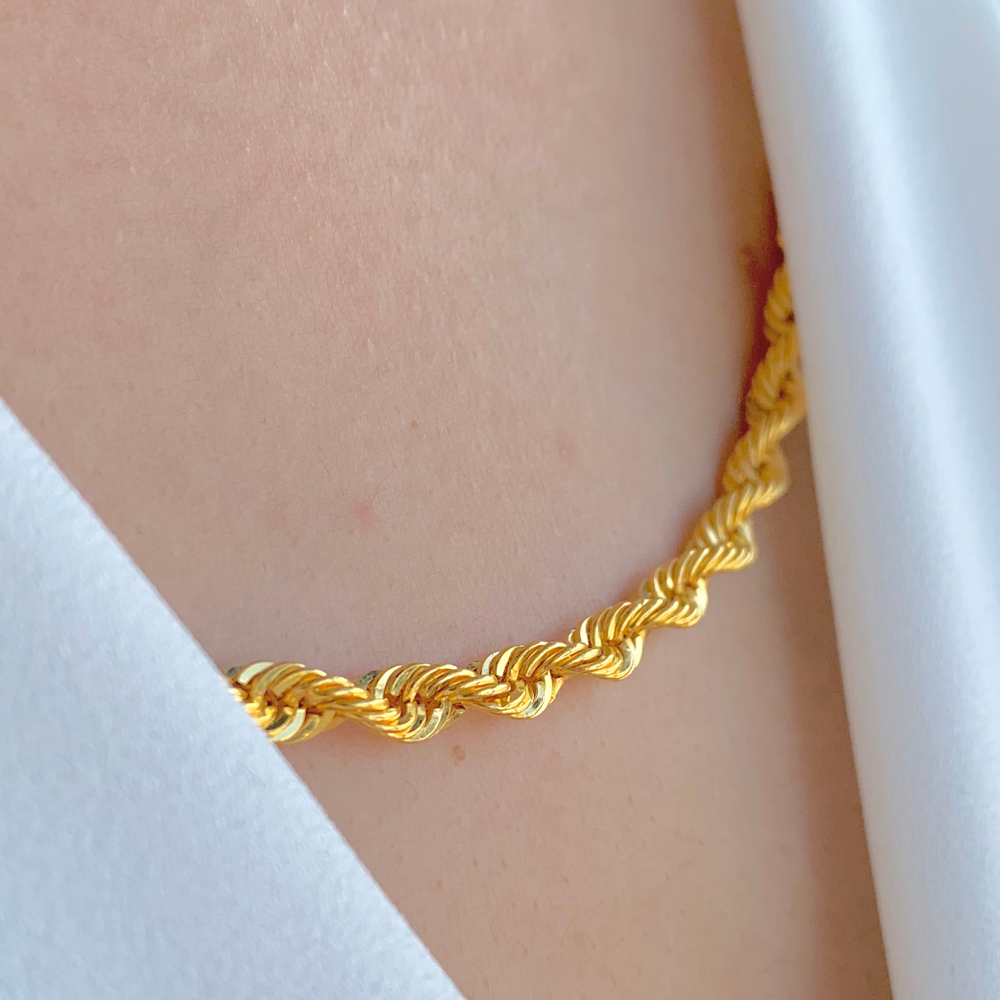 18k hollow online gold chain
