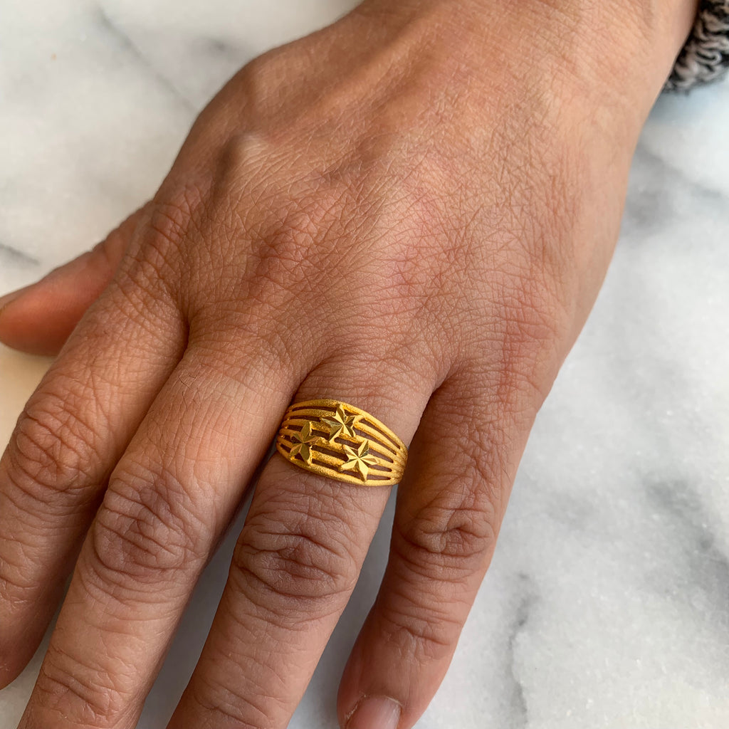 Reflective Ring – Andaaz Jewelers