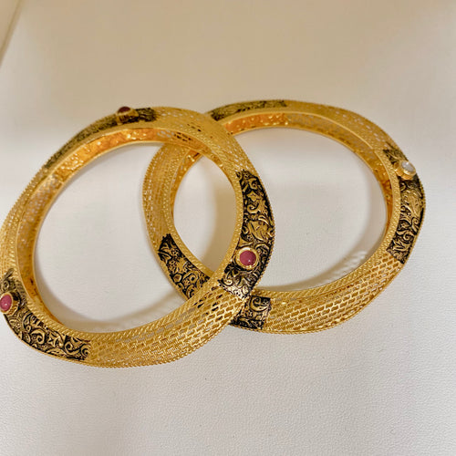 Unique oxidized Bangles