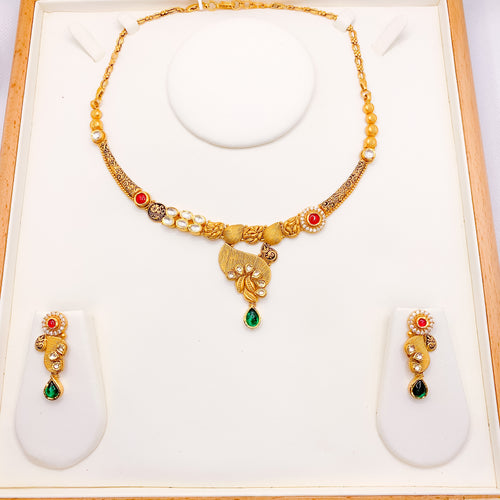 Elegant Antique Necklace Set