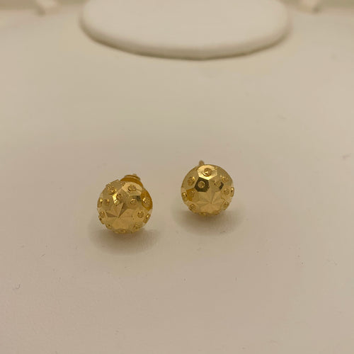 Fancy yellow gold earring tops